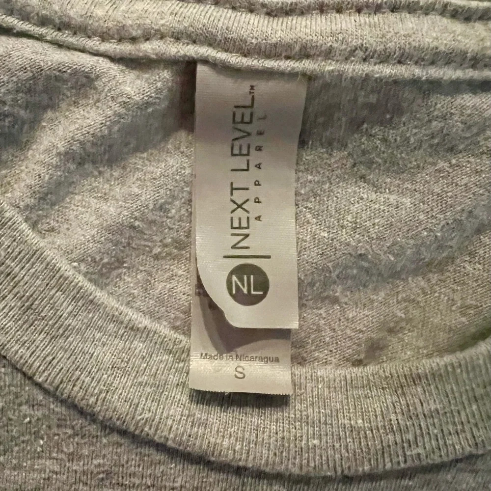 Rocco’s Doughnut Co. Logo T-Shirt – Size Small gray unisex men’s women’s NWOT​ - Picture 3 of 4